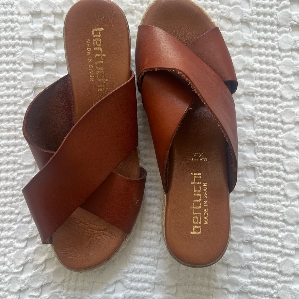 Women's Brown Leather Sandals